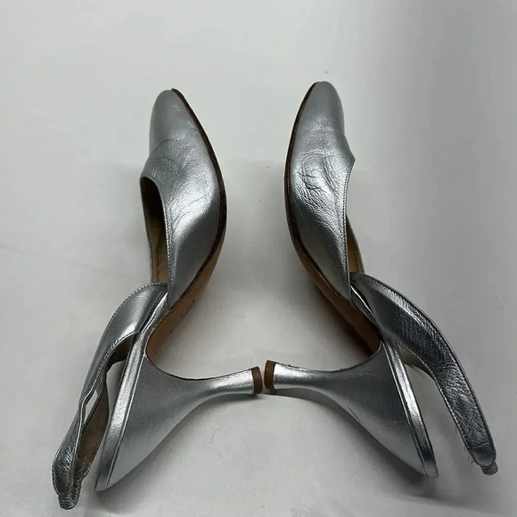 Manolo Blahnik Metallic Silver Slingback Heels - Picture 8 of 14